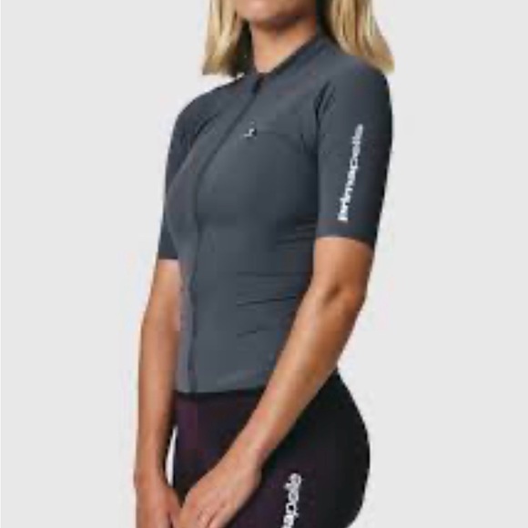 la passione Tops - Women's Gray Cycling Top